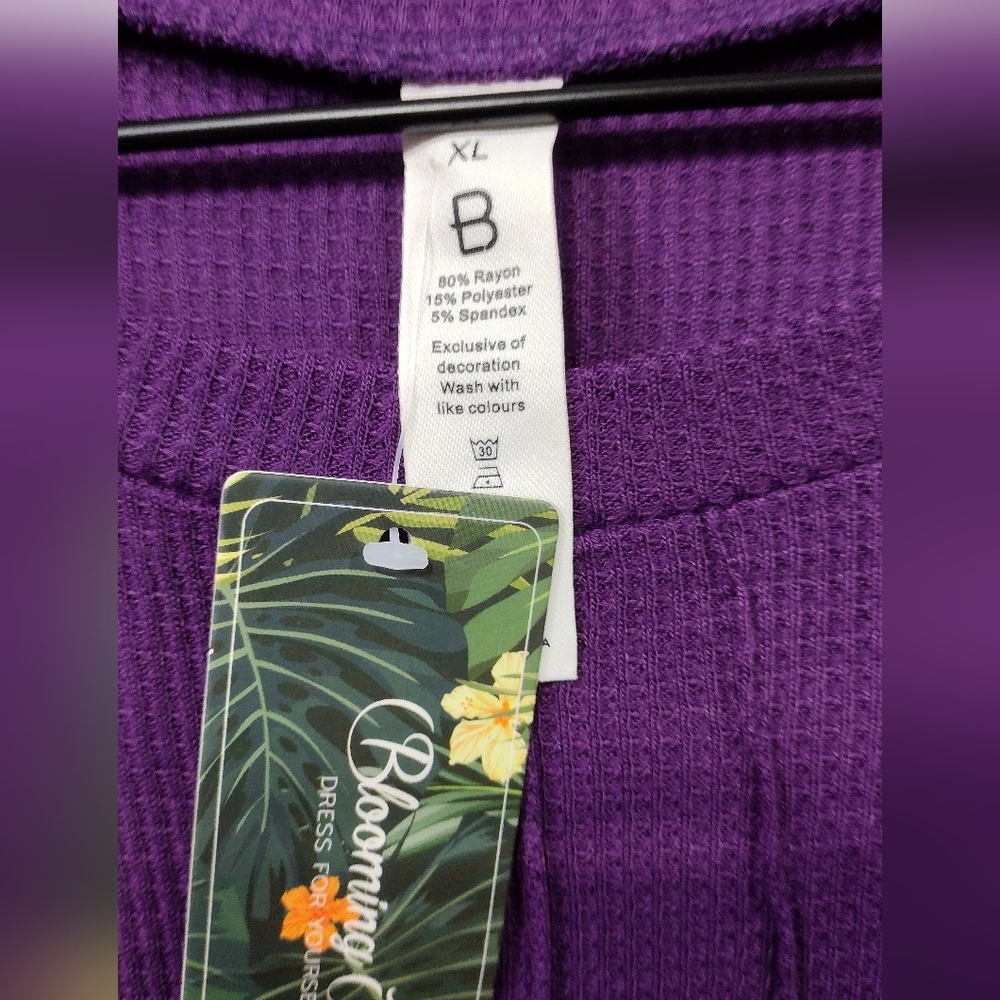 NWT Blooming Jelly Lace Sleeve Top Women's XL Purple Retro Boho Y2K Fairy - Picture 7 of 7